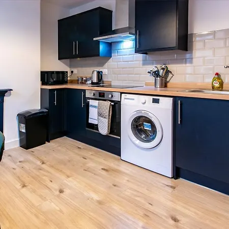 Newark Apartments: Ideal For Contractors With Parking Balderton Exterior photo