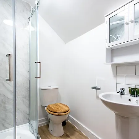 Newark Apartments: Ideal For Contractors With Parking Balderton Exterior photo