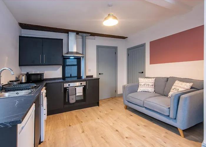 Newark Apartments: Ideal For Contractors With Parking