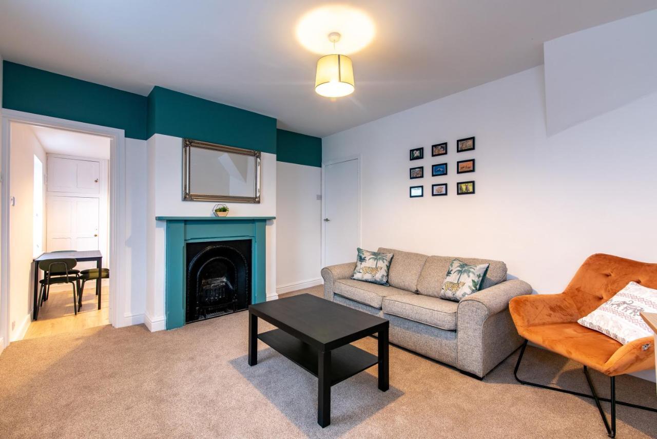 Newark Apartments: Ideal For Contractors With Parking Apartment Balderton