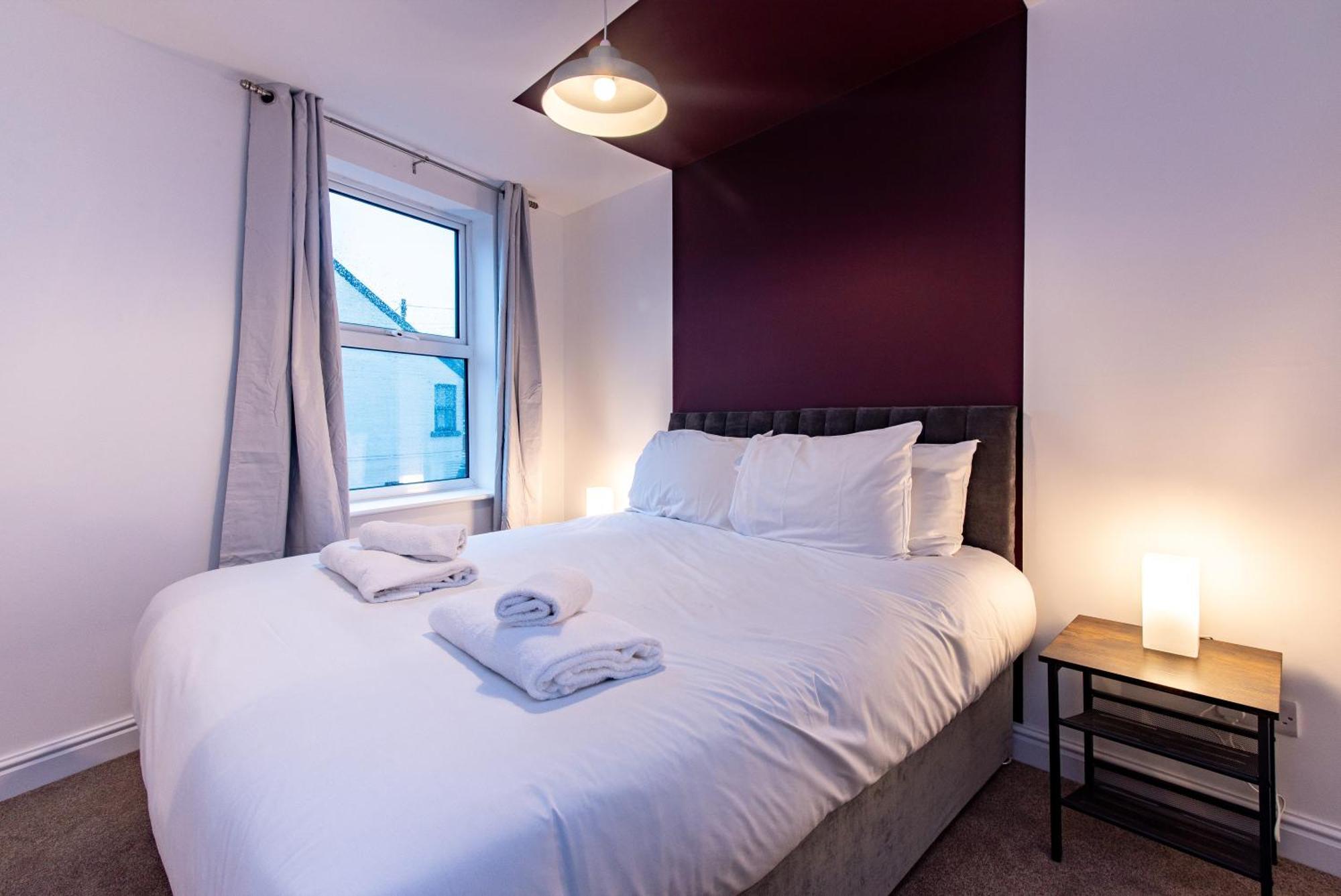 Newark Apartments: Ideal For Contractors With Parking * Balderton